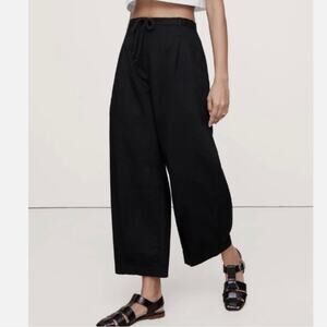 Banana Republic High Rise Pleated Cotton Poplin Cropped Pant Black 12 772626